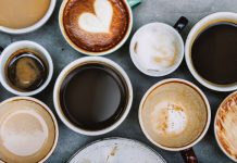 Kávé és kapucsínó elvitelre: ennyibe kerülnek Európában