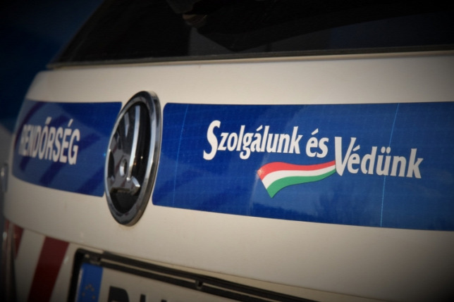 A tököli börtönben találkozik apjával a 15 éves kecskeméti gengszter fiú