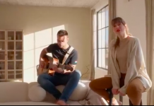 Az űrt is megjárta Kovácsovics Fruzsina dala, amit most Kapu Tiborral együtt adtak elő – videó