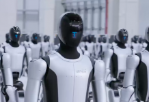 Valósággá vált, amit eddig csak sci-fi-kben láttunk. Az első robothadsereg mozgásba lendült. VIDEÓ!