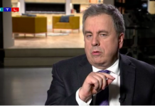 Új műsorában női társakat kap maga mellé Friderikusz